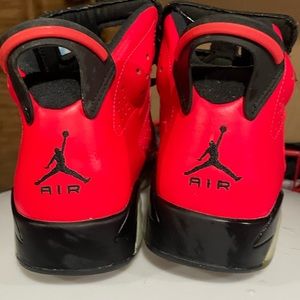 Jordan 6 Retro Infrared 23 (Toro)